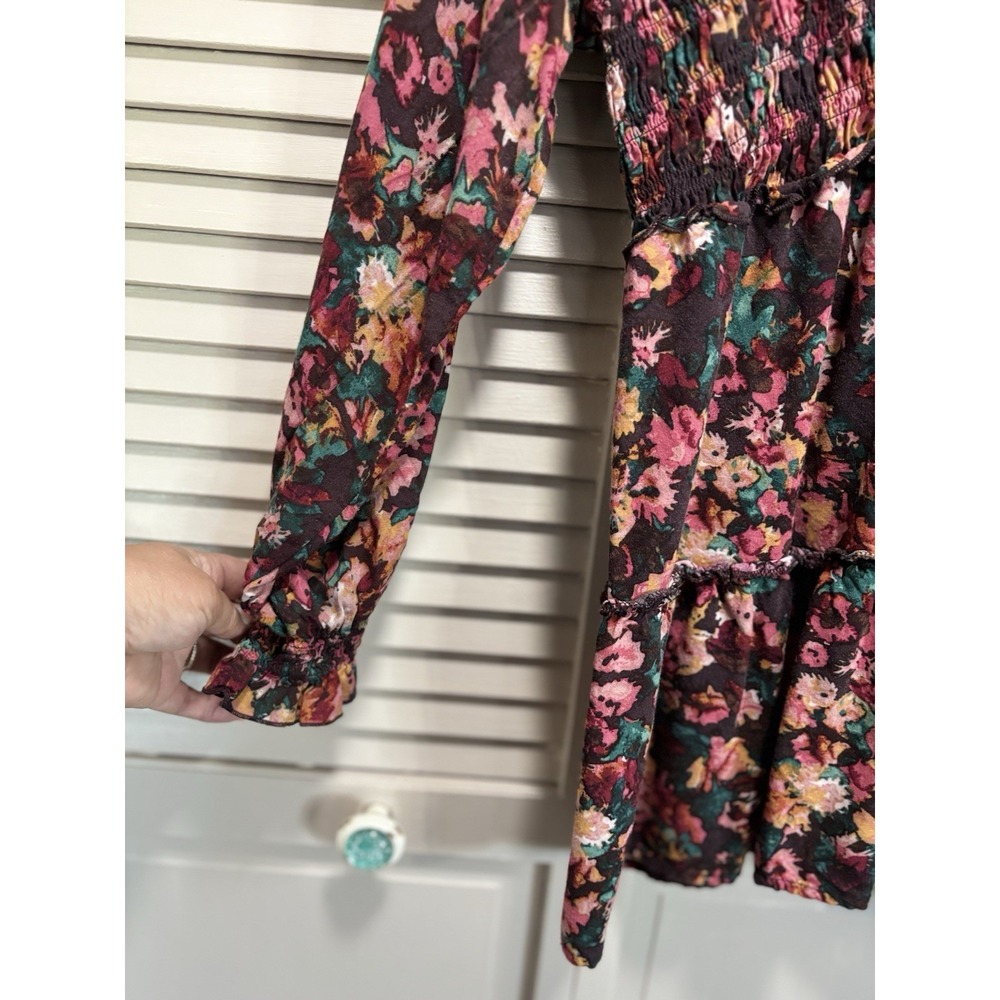 Maurices Burgundy/Green Floral Long Sleeve Smocked V Neck Ruffle Blouse Size M - Picture 5 of 8